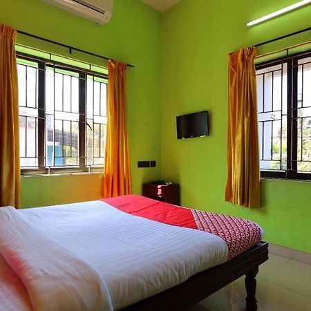 Отель Kukuresidency Wadakkanchery Экстерьер фото