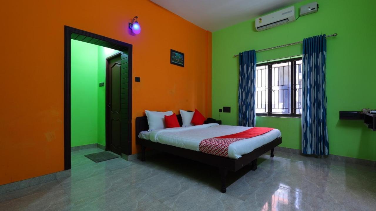 Отель Kukuresidency Wadakkanchery Экстерьер фото