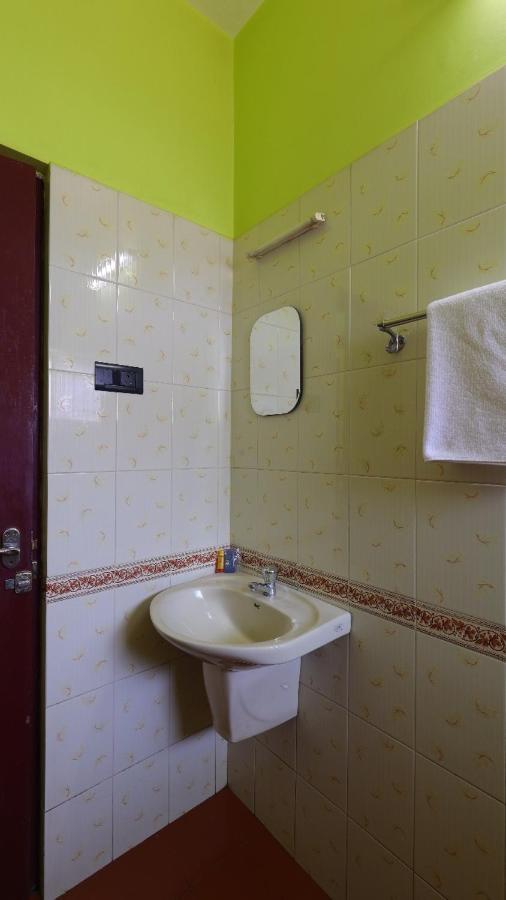 Отель Kukuresidency Wadakkanchery Экстерьер фото